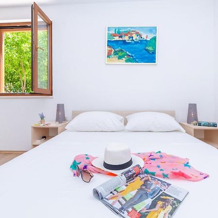 Holiday Home Ana'S Paradise 米利尼 外观 照片