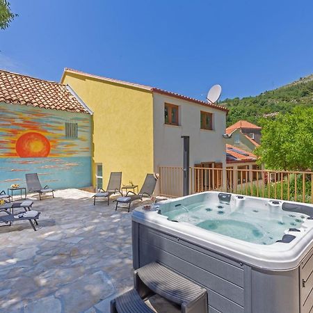 Holiday Home Ana'S Paradise 米利尼 外观 照片