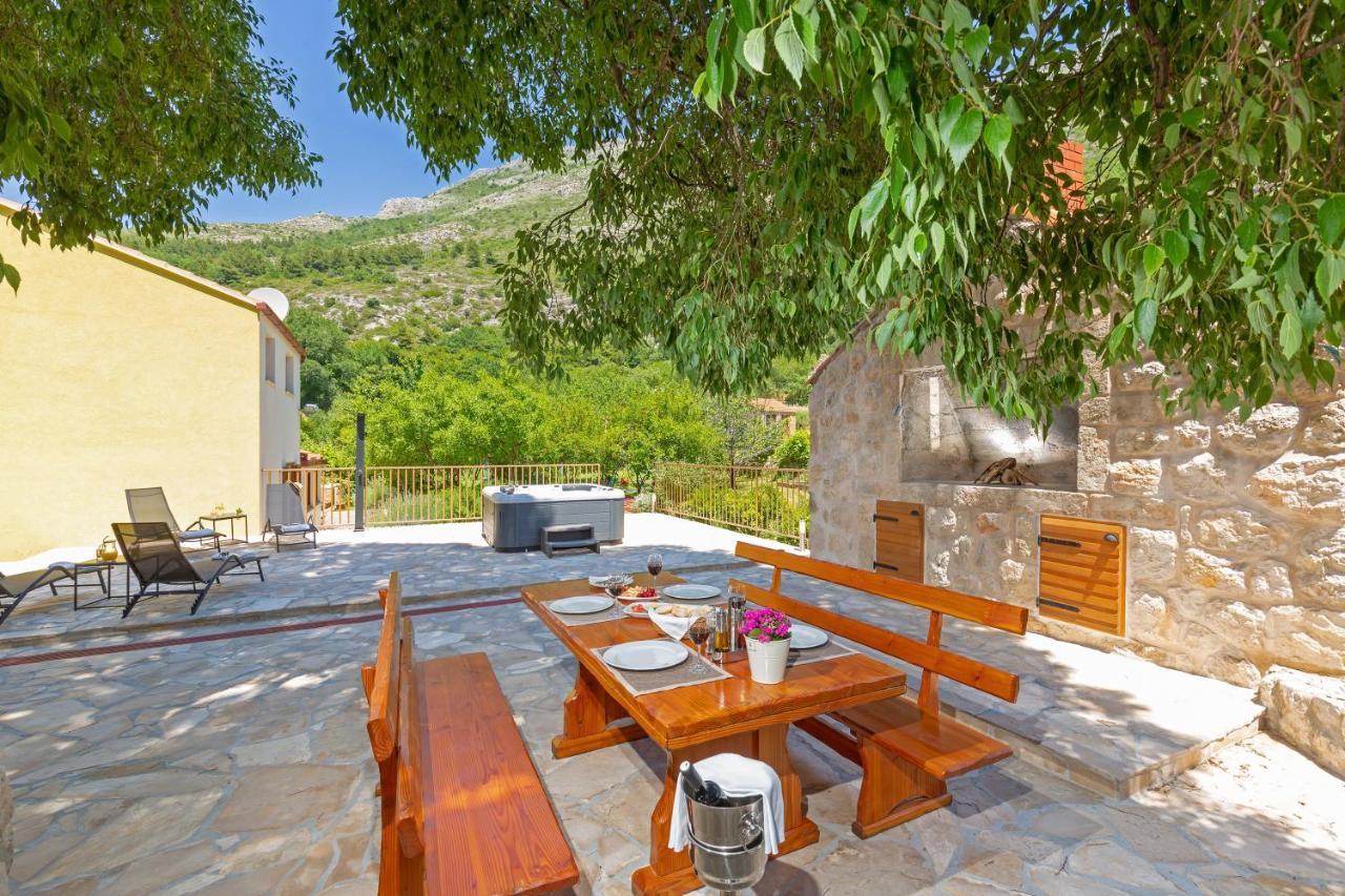 Holiday Home Ana'S Paradise 米利尼 外观 照片