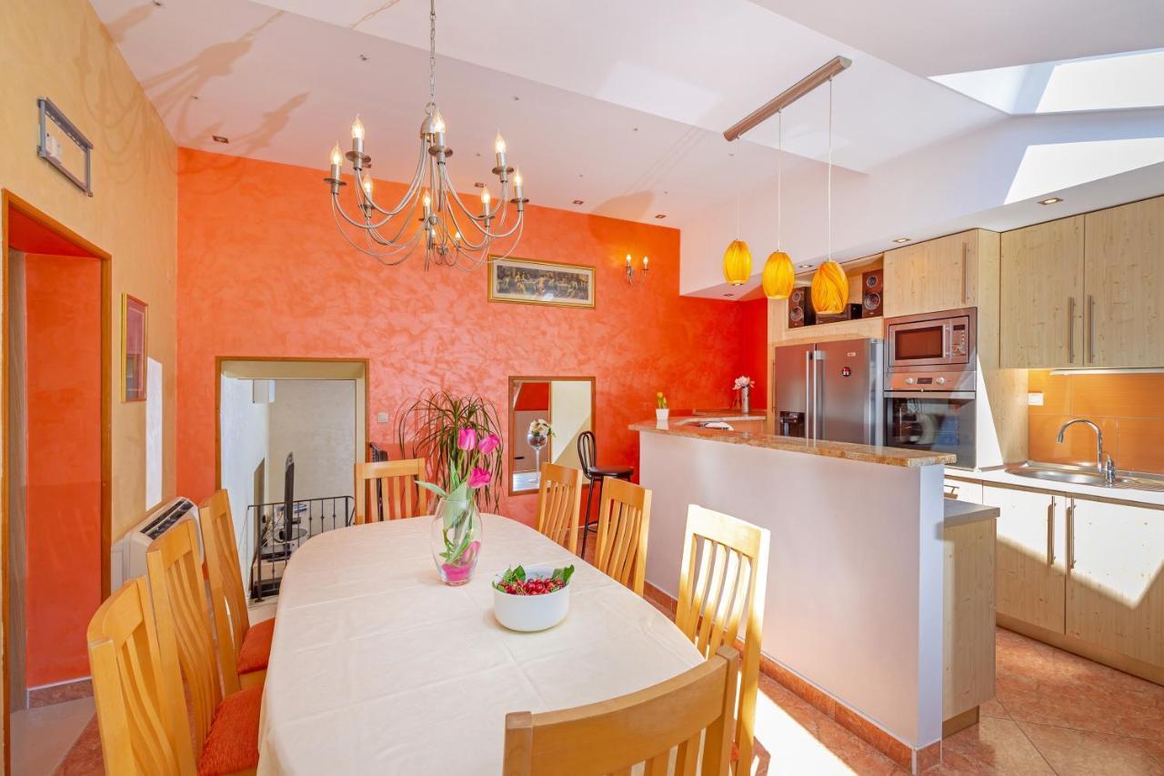 Holiday Home Ana'S Paradise 米利尼 外观 照片